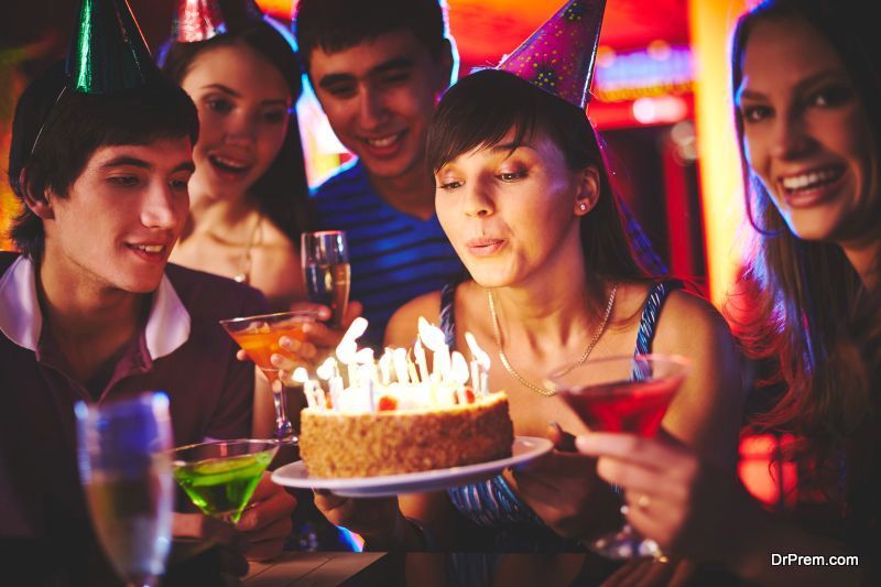 Organize the best Sweet 16 Birthday party on a budget