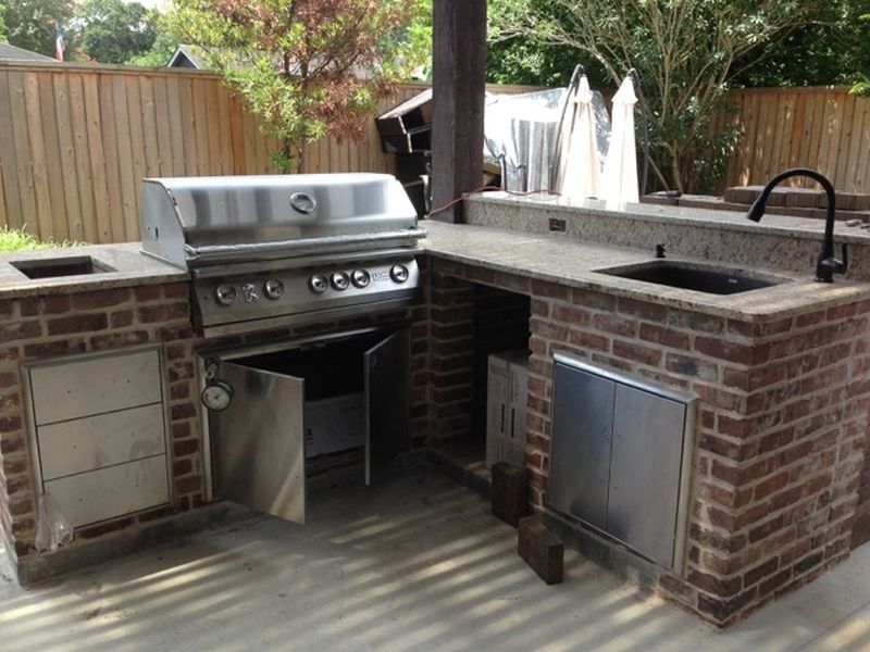 Patio kitchen