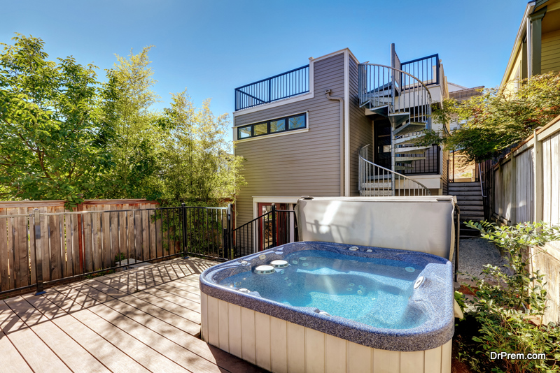 3-Benefits-of-an-Outdoor-Hot-Tub